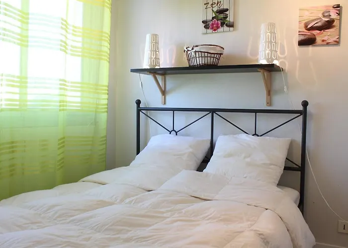 Front De A : T2 Avec Terrasse, Parking Et Wifi - Fr-1-245-120